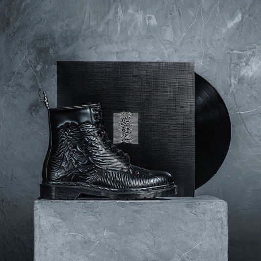 Купити Dr. Martens 1460 Joy Division Unknown Pleasures Black