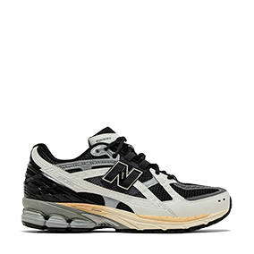Купити New Balance 1906U Black/Sea Salt/Magnet в MONOAD