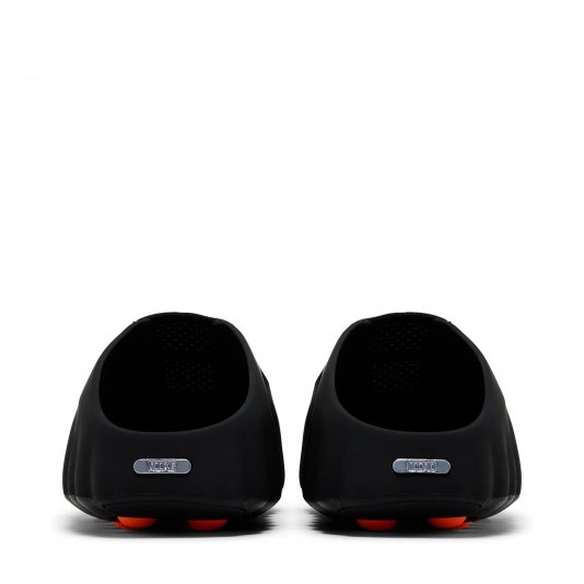 Купити Nike Mind 001 M Black/Hyper Crimson/White/Chrome в MONOAD