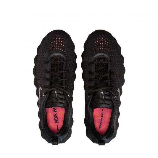 Купити Nike Mind 002 M Black/Hyper Crimson/Hyper Crimson/Chrome в