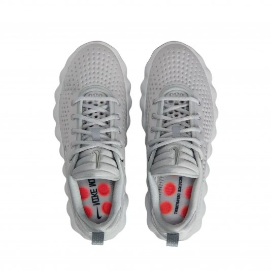 Купити Nike Mind 002 W Light Smoke Grey/Photon Dust/Hyper Crimson