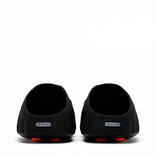 Купити Nike Mind 001 W Black/Hyper Crimson/White/Chrome в MONOAD