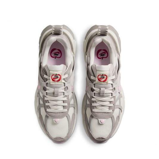 Купити Nike V2K Run Sail/Pink Foam/Vast Grey в MONOAD